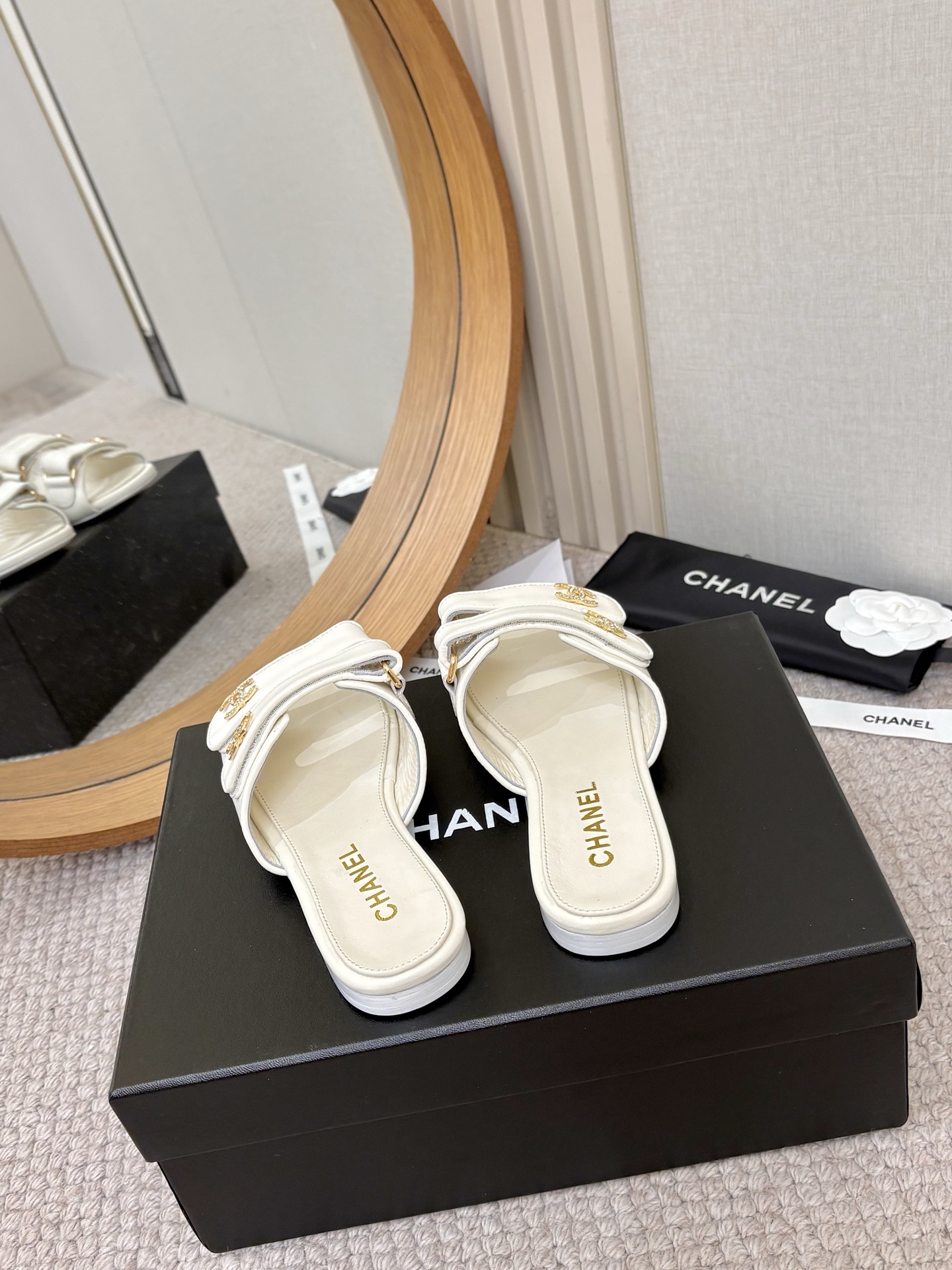 Women's high heels